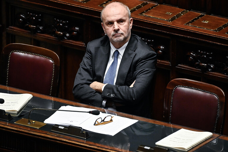 Schillaci annuncia un nuovo piano nazionale per ridurre le liste d’attesa nella sanità